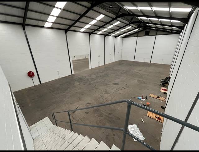 420M² WAREHOUSE TO LET IN RIVERGATE